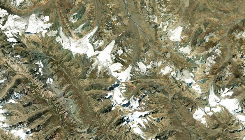 Vue du ciel : L'Himalaya, toit du monde